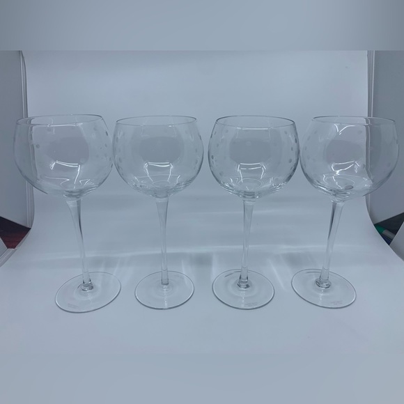 kate spade Dining Kate Spade Lenox Larabee Dot Balloon Wine Glasses